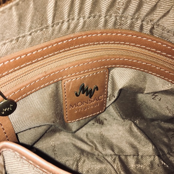 Pristine vintage Monsac Original leather crossbody - Picture 3 of 9